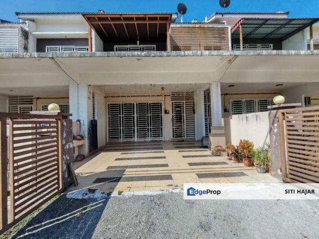 House for sale in Sendayan Village, Negeri Sembilan
