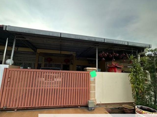 House for sale in Sendayan Village, Negeri Sembilan