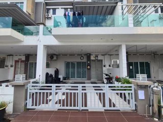 Terraced House for sale in Wellesley, Penang
