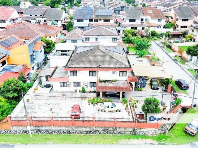House for sale in Country Heights Damansara, Kuala Lumpur