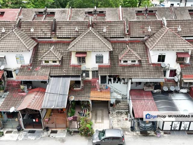 House for sale in Langat, Selangor