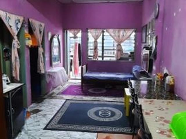 Flat for sale in Taman Lembah Maju, Majlis Perbandaran Ampang Jaya
