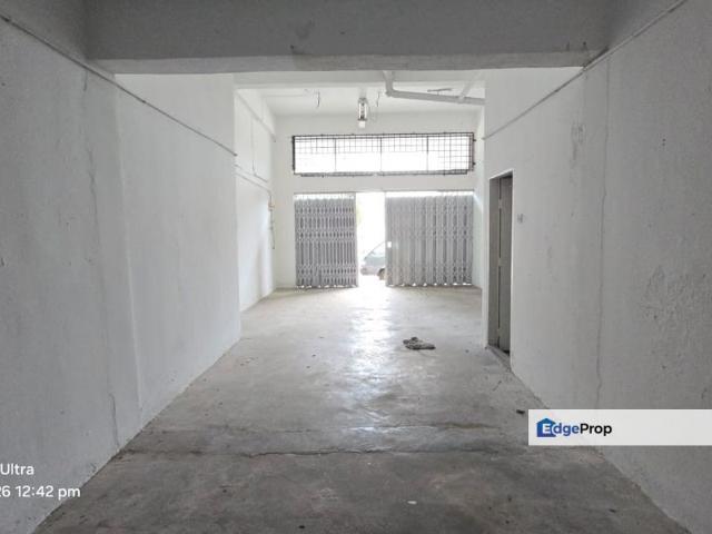 Shop for rent in Langat, Selangor