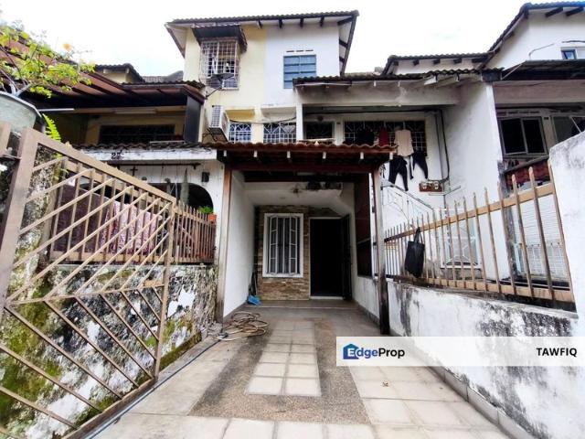House for sale in Langat, Selangor