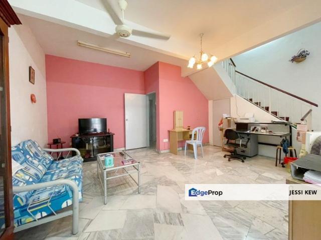 House for sale in Country Heights Damansara, Kuala Lumpur