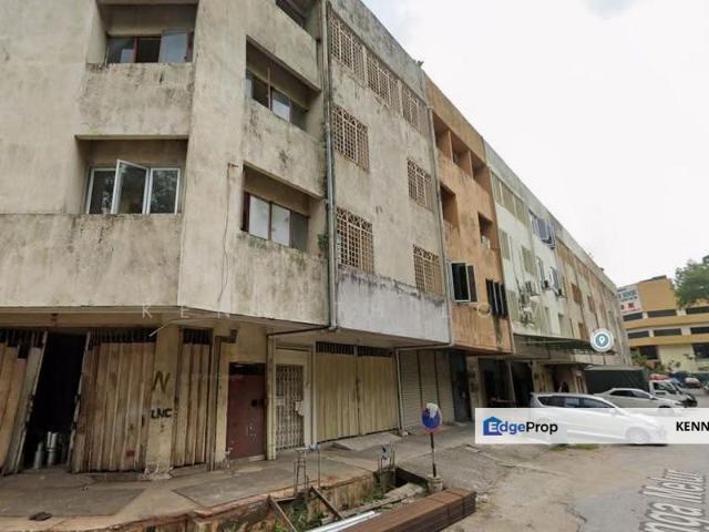 Shop for sale in Cheras
