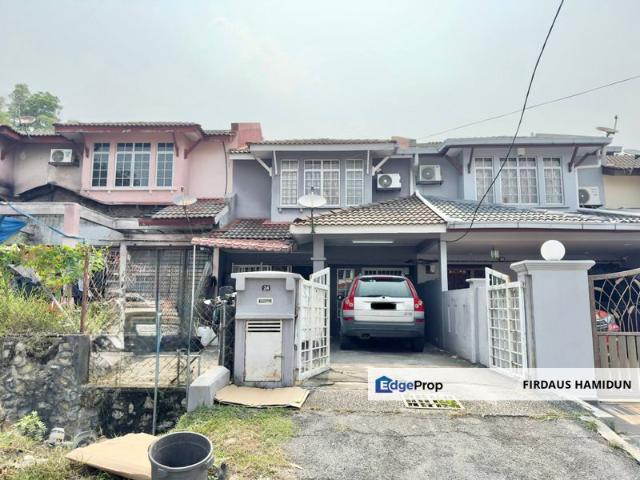 House for sale in Seri Kembangan, Majlis Bandaraya Subang Jaya