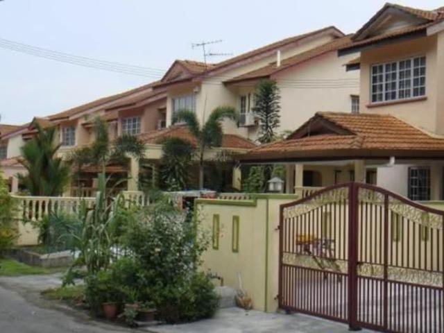 House for rent in Taman Lestari Perdana, Majlis Bandaraya Subang Jaya