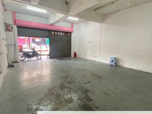 Shop for rent in Petaling, Subang Jaya