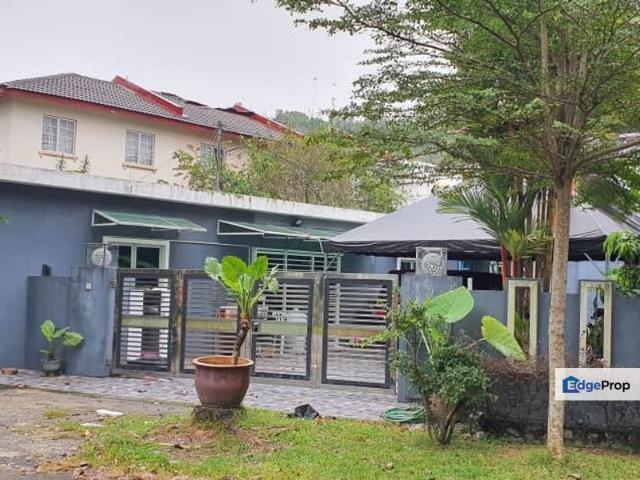 House for sale in Petaling, Subang Jaya