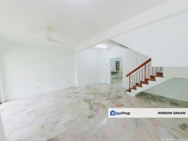 House for sale in Petaling, Subang Jaya