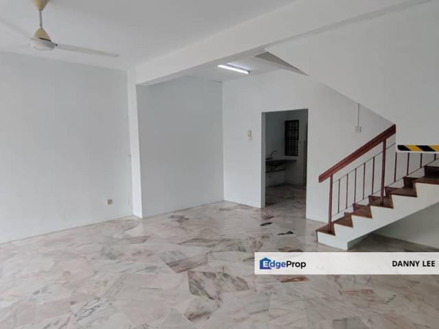House for sale in Petaling, Subang Jaya