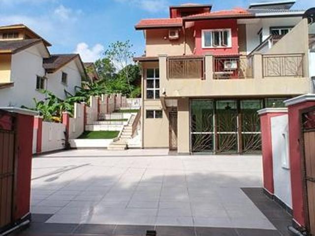 Townhouse for rent in Petaling, Subang Jaya