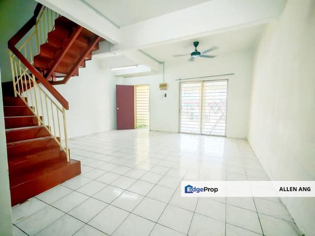 House for sale in Petaling, Subang Jaya