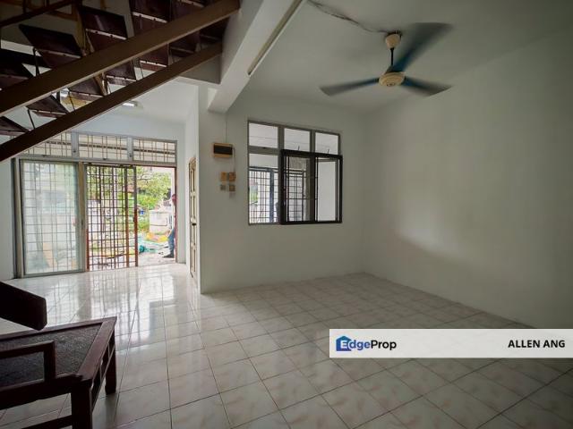 House for sale in Taman Lestari Putra, Majlis Bandaraya Subang Jaya