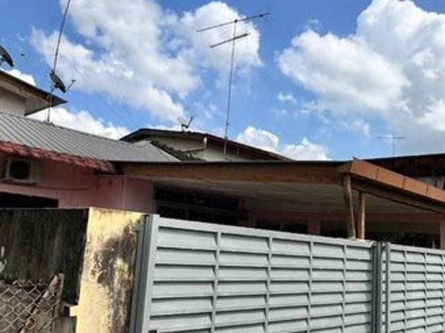 House for sale in Kluang, Johor