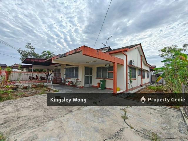 Residential House for sale in Taman Lim, Majlis Bandaraya Ipoh
