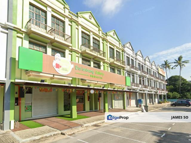 Shop for rent in Malaka