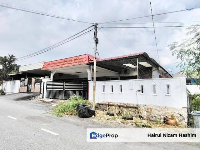 House for sale in Sendayan Village, Negeri Sembilan