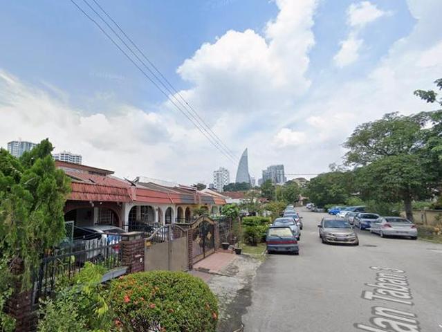Terraced House for rent in Country Heights Damansara, Kuala Lumpur