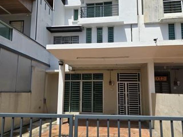 Terraced House for rent in Wellesley, Penang
