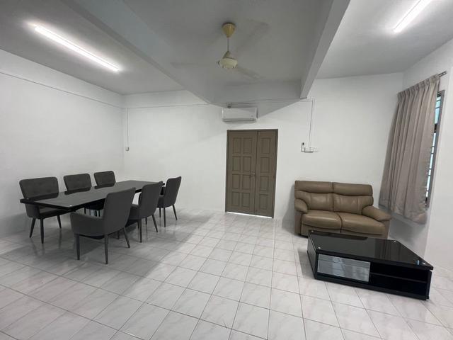 Terraced House for rent in Wellesley, Penang