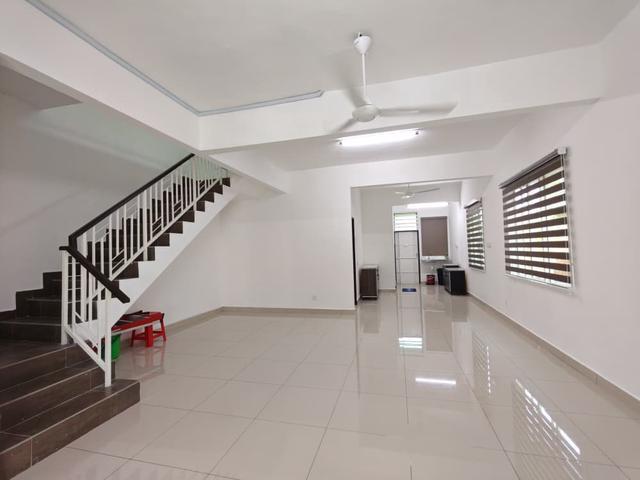 Terraced House for rent in Wellesley, Penang