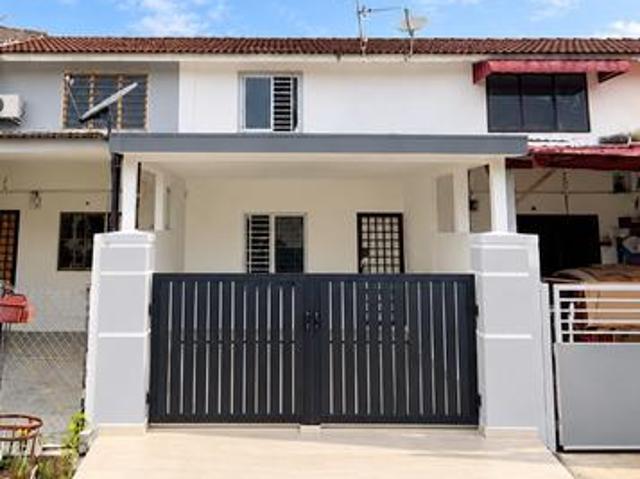Terraced House for sale in Tangkak