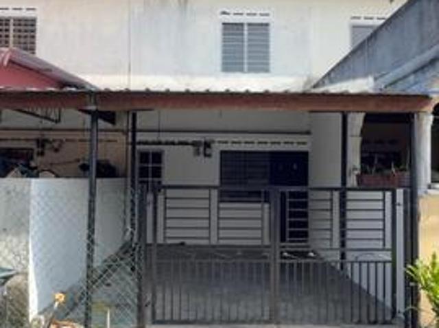 Terraced House for sale in Batu Pahat, Johor