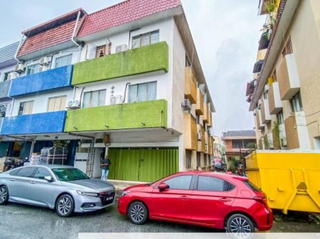 Shop for sale in Langat, Selangor