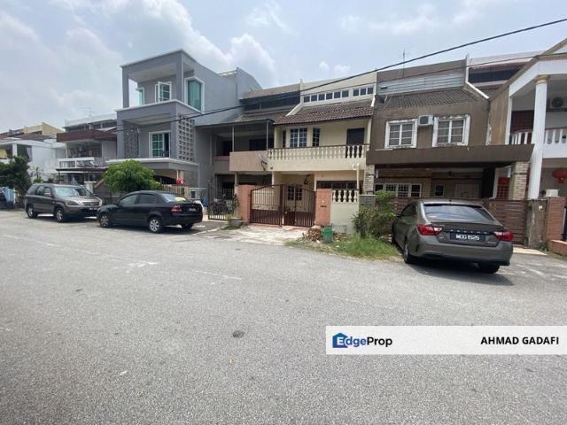 House for sale in Langat, Selangor