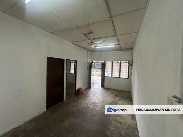 House for sale in Langat, Selangor