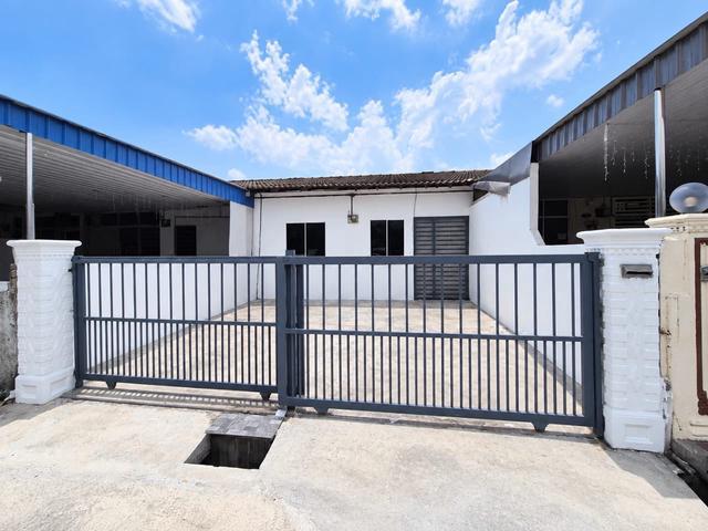 Terraced House for sale in Lunas, Kulim
