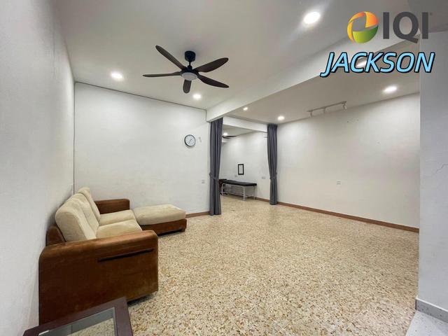 Terraced House for rent in Wellesley, Penang
