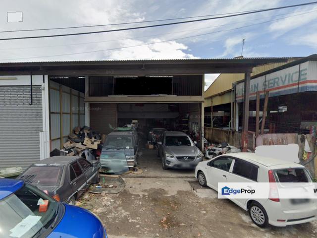 Warehouse for sale in Malaka