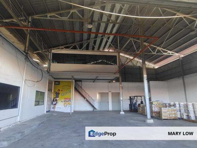 Warehouse for rent in Malaka