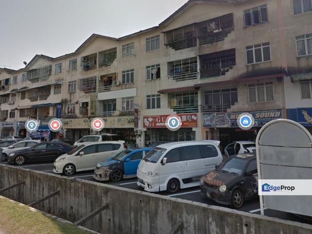 Flat for sale in Malaka