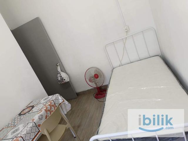 Room for rent in Malaka