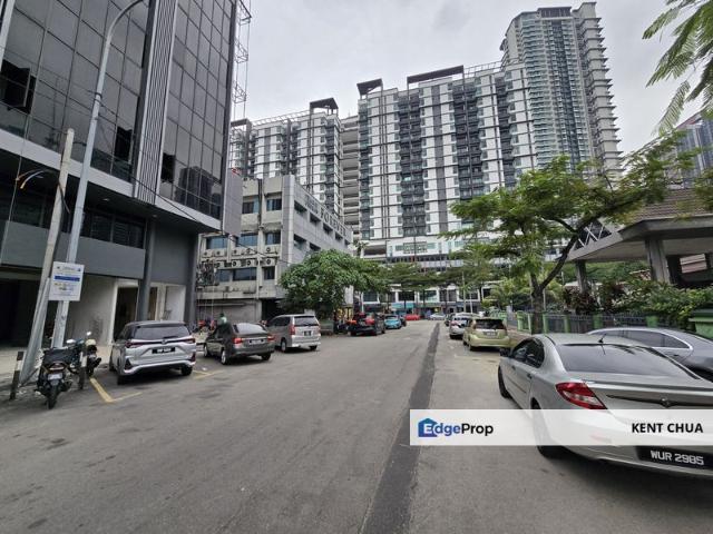 Shop for rent in Country Heights Damansara, Kuala Lumpur