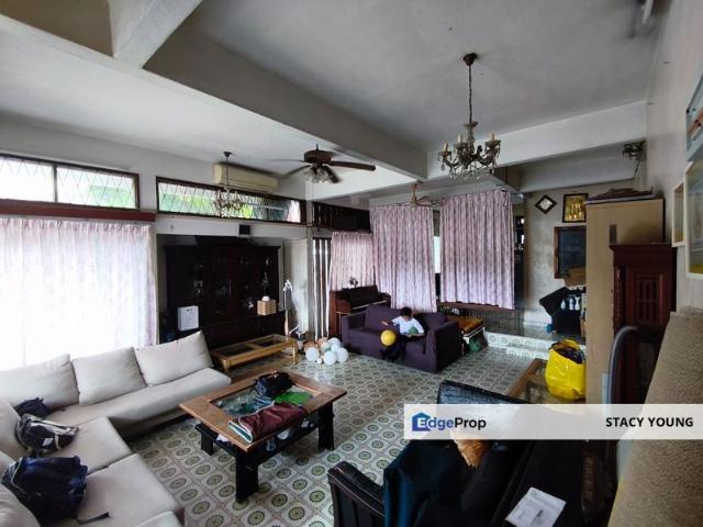 House for sale in Country Heights Damansara, Kuala Lumpur