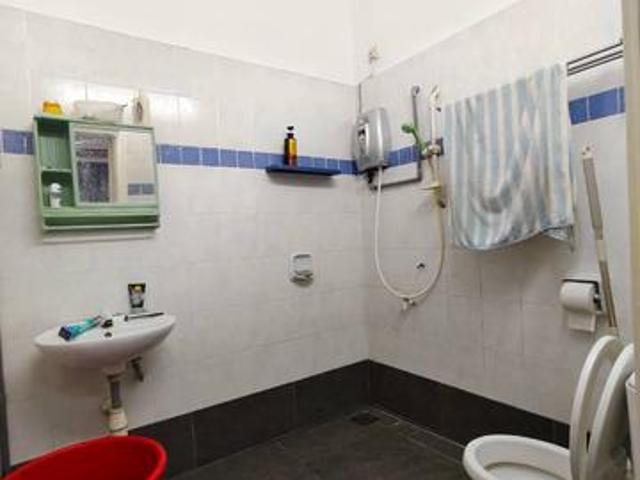Terraced House for sale in Ulu Tiram, Johor