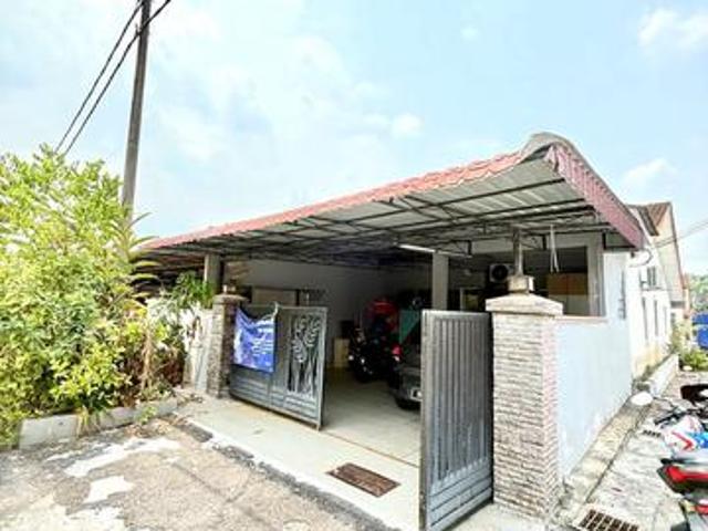 Terraced House for sale in Sendayan Village, Negeri Sembilan