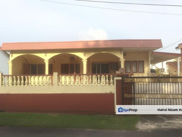 House for sale in Sendayan Village, Negeri Sembilan