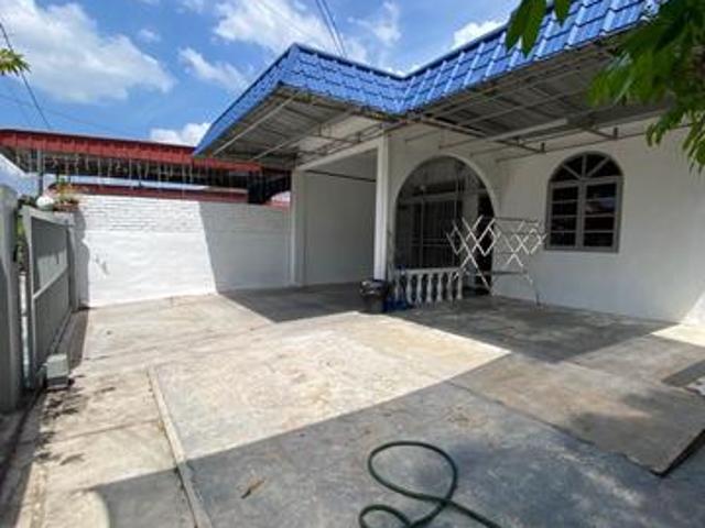 Residential House for sale in Bukit Minyak, Seberang Perai
