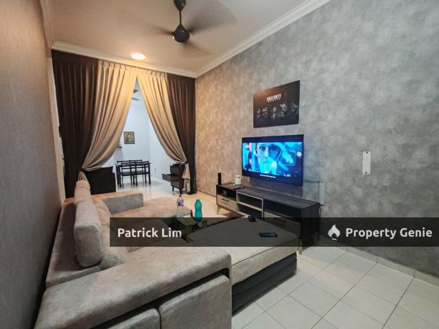 Terraced House for sale in Malaka