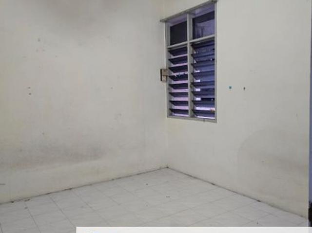 Flat for rent in Georgetown, Penang