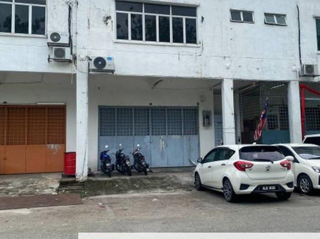 Warehouse for sale in Tanjong Sepat, Selangor