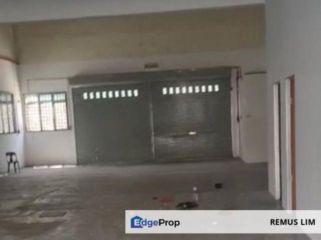 Warehouse for rent in Tanjong Sepat, Selangor