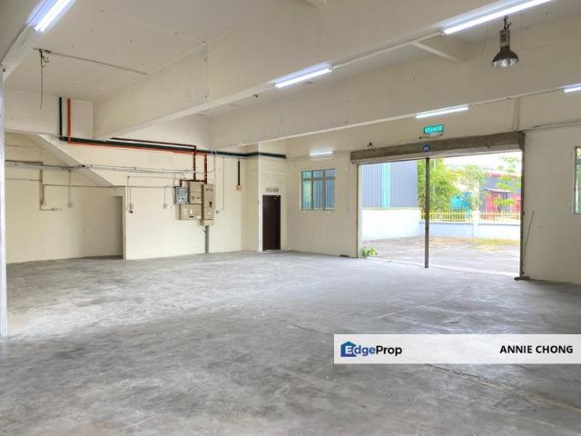 Warehouse for rent in Petaling, Subang Jaya