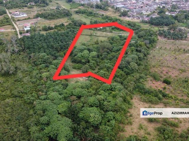 House for sale in Malaka